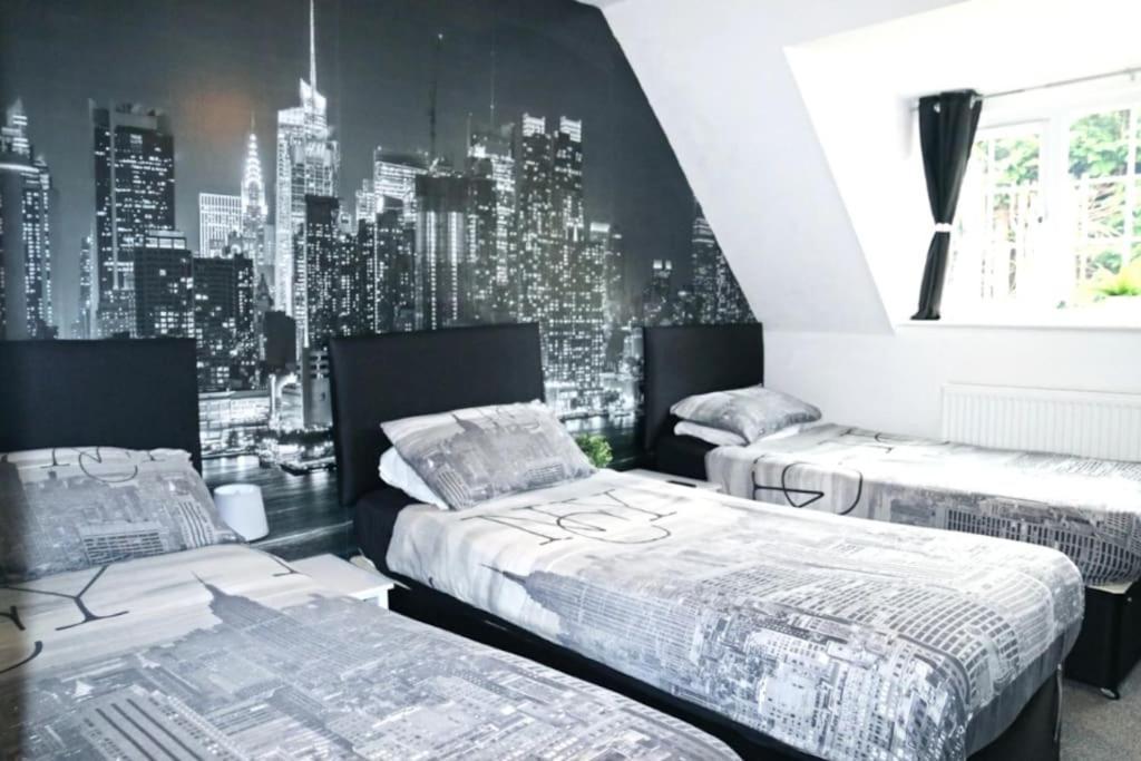 Hen & Stag Retreat Weekend Stay Sleeps 10 To 30 ثتفورد المظهر الخارجي الصورة